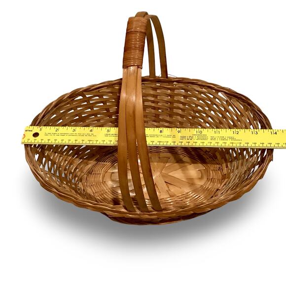 Woven Straw Basket - Picture 7 of 8